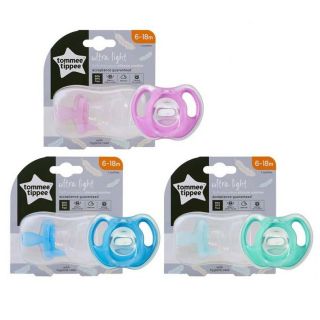 TOMMEE TIPPEE - ULTRA LIGHT SOOTHERS (2 PCS) 6 - 18 month