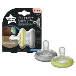 TOMMEE TIPPEE - BREAST-LIKE NIGHT SOOTHERS GLOW IN THE DARK 0 - 6 months